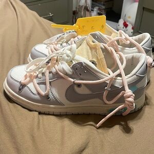 Stylish Kids Sneakers in White and Pink